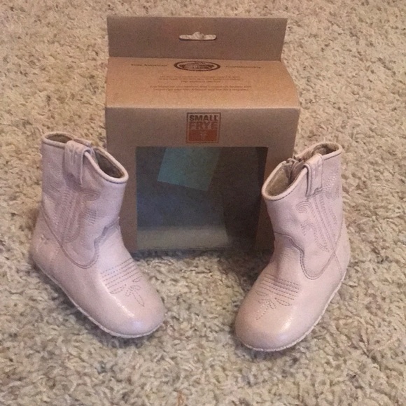 NEW Frye Rodeo Bootie - Light Pink - Picture 3 of 7